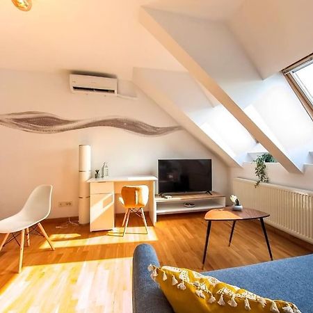 Bucharest Central C Apartment ภายนอก รูปภาพ