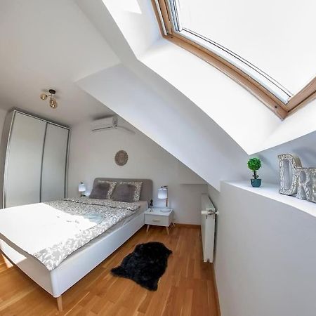 Bucharest Central C Apartment ภายนอก รูปภาพ